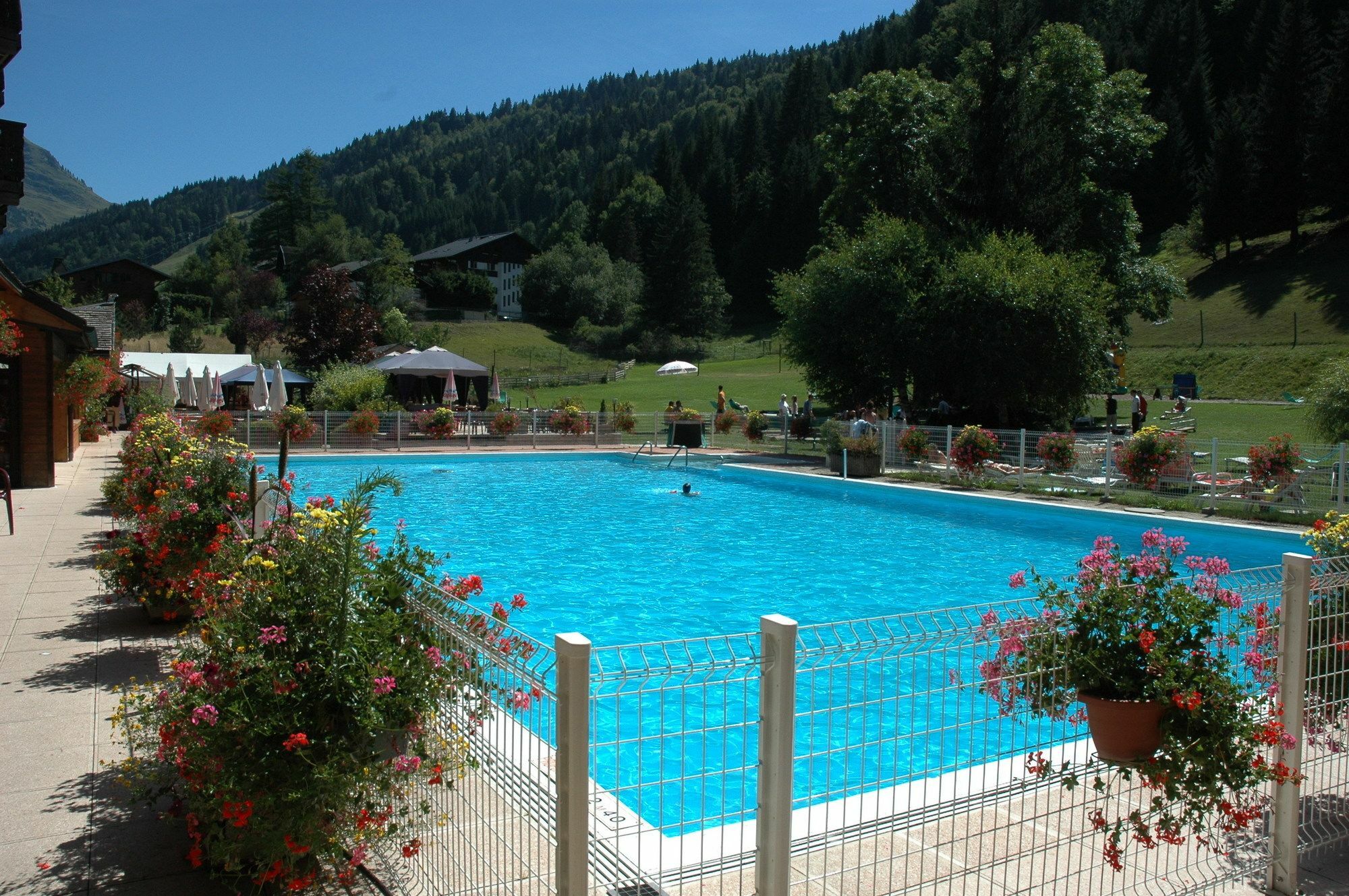 Hotel Club Le Cret Morzine Exterior foto
